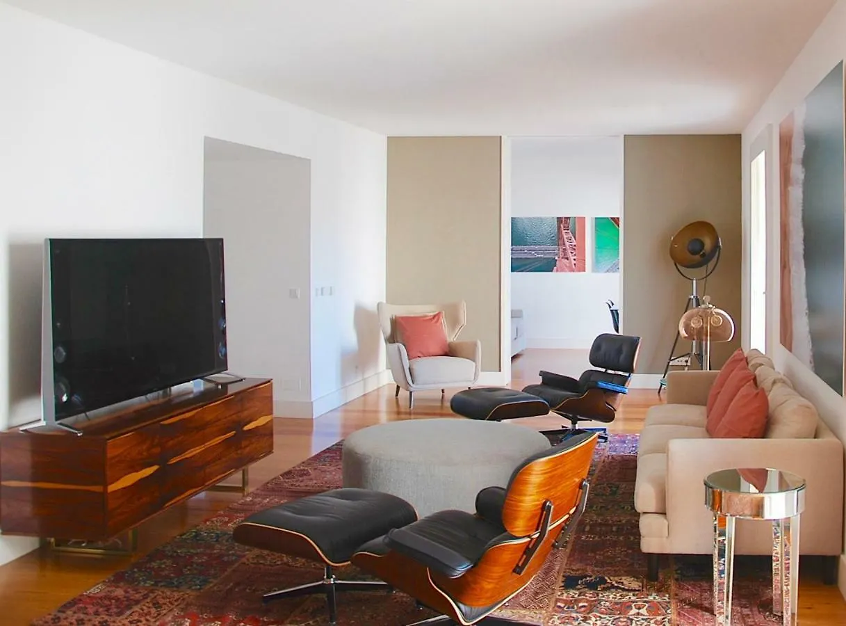 Santa Catarina Luxury Apartment Lisbon