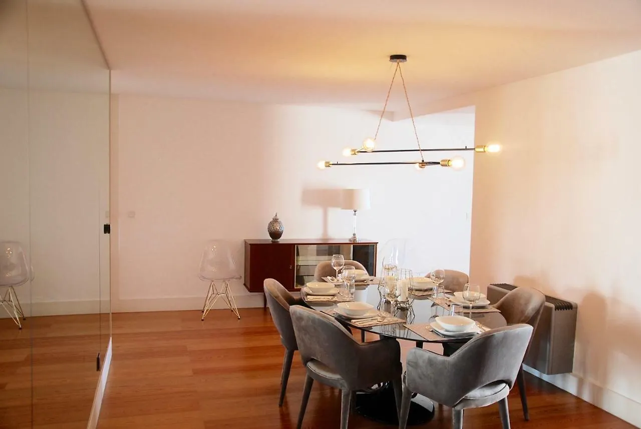 Santa Catarina Luxury Apartment Lisbon
